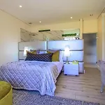 Badgemore Villa Guesthouse