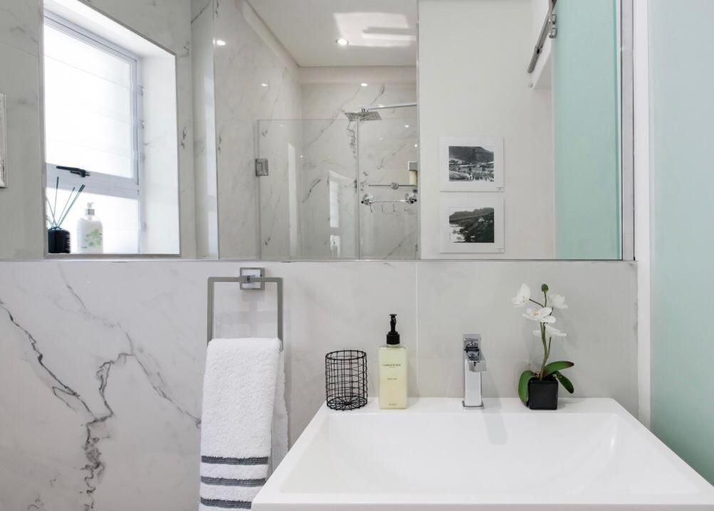 Badgemore Guest house 2*